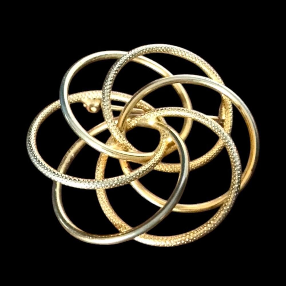Vintage Mobius Love Knot brooch, pin - gold tone, worn finish